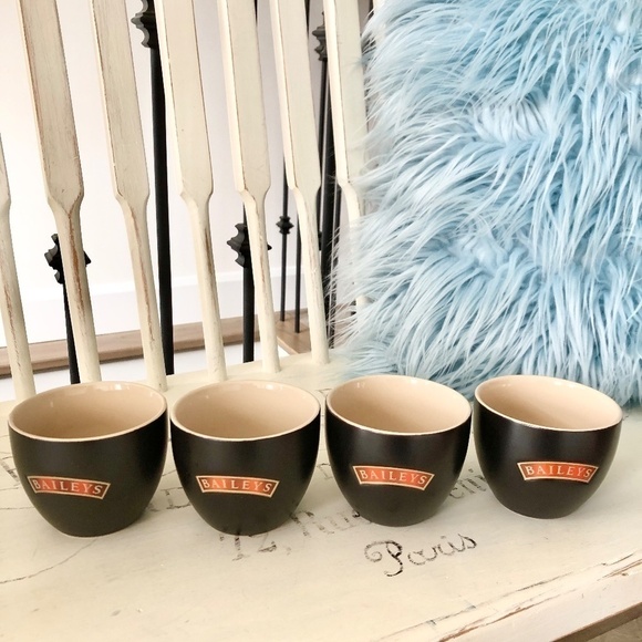 Baileys, Liquor, Glasses, Baileys Irish Cream, Mugs, Set Of 4, Nice Condition - Picture 4 of 8